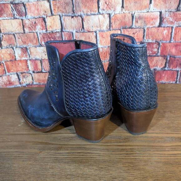 GoldRush Navy Leather Ankle Boots Size 7.5 - Picture 3 of 7